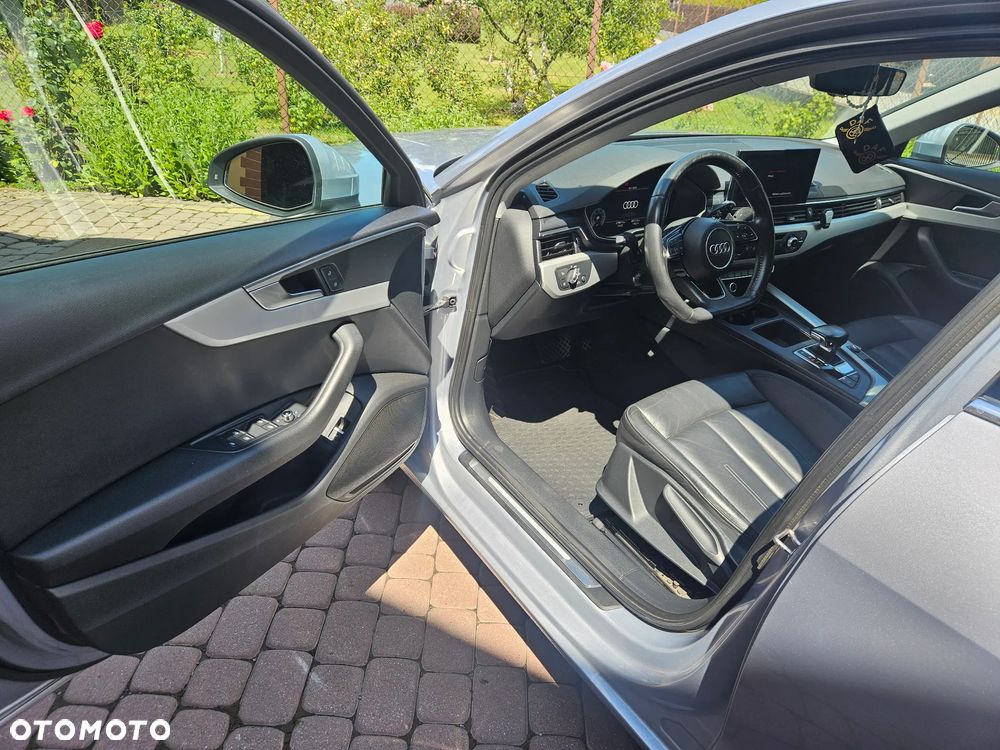 Audi A4 Avant 30 TDI S tronic advanced - 29