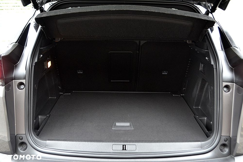 Peugeot 3008 BlueHDi 130 Stop & Start EAT8 GT Pack - 21