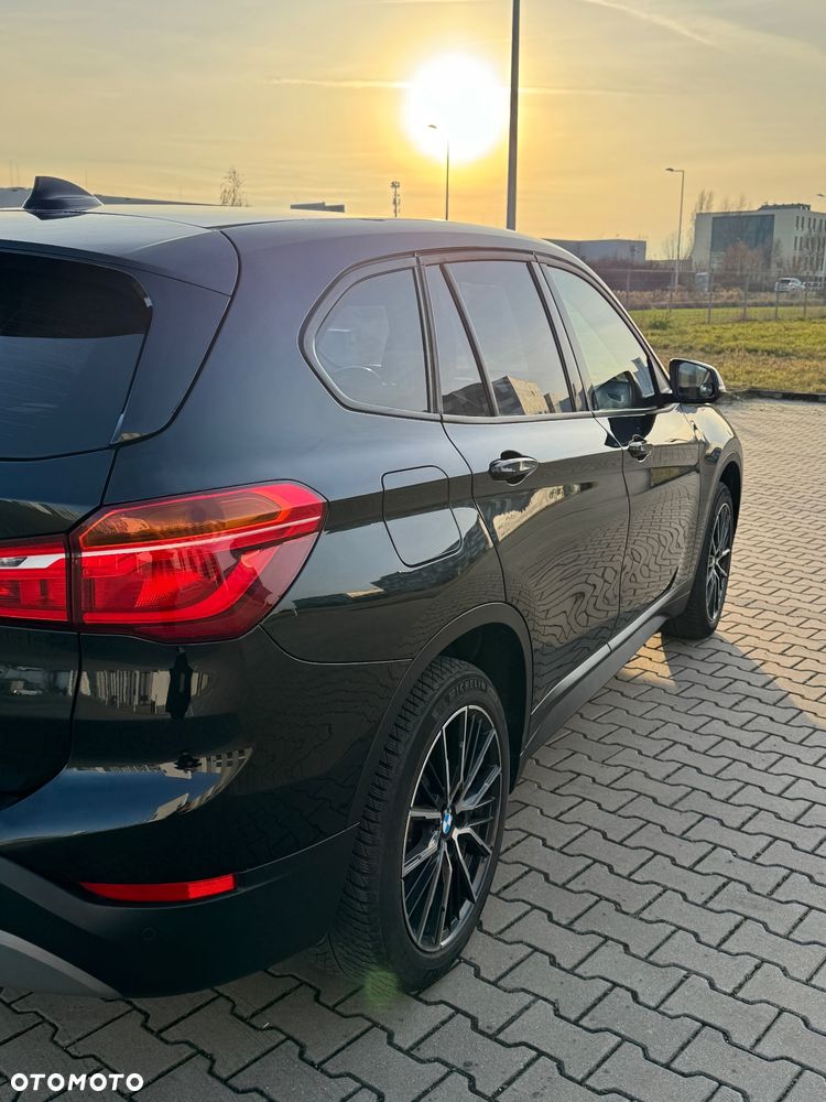 BMW X1 sDrive18d - 8