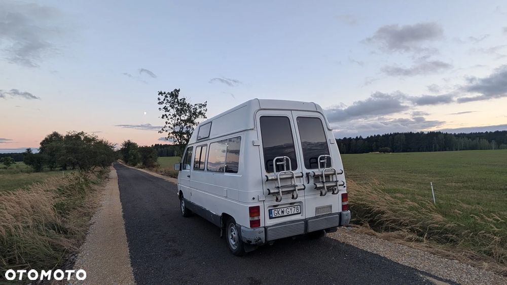 Renault Trafic - 4