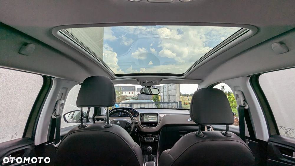 Peugeot 2008 1.6 VTi Allure - 13