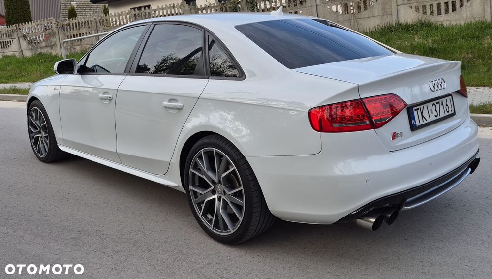 Audi S4 Limousine - 4