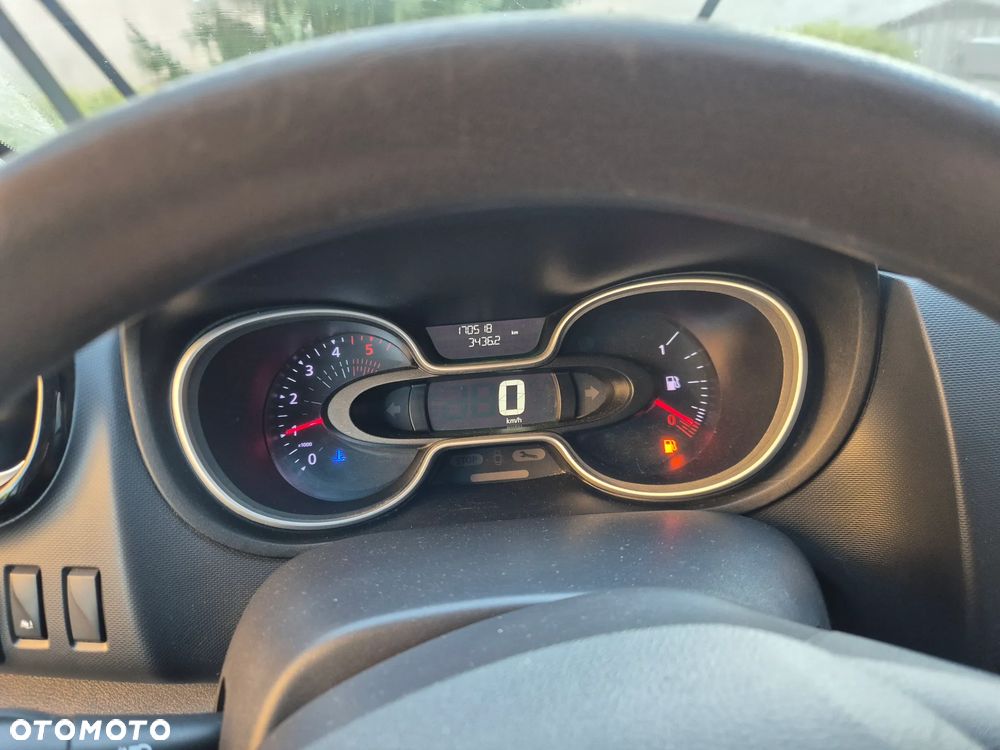 Renault Trafic - 19