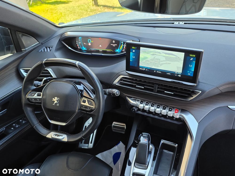 Peugeot 3008 1.6 PureTech HYbrid4 GT S&S EAT8 - 33