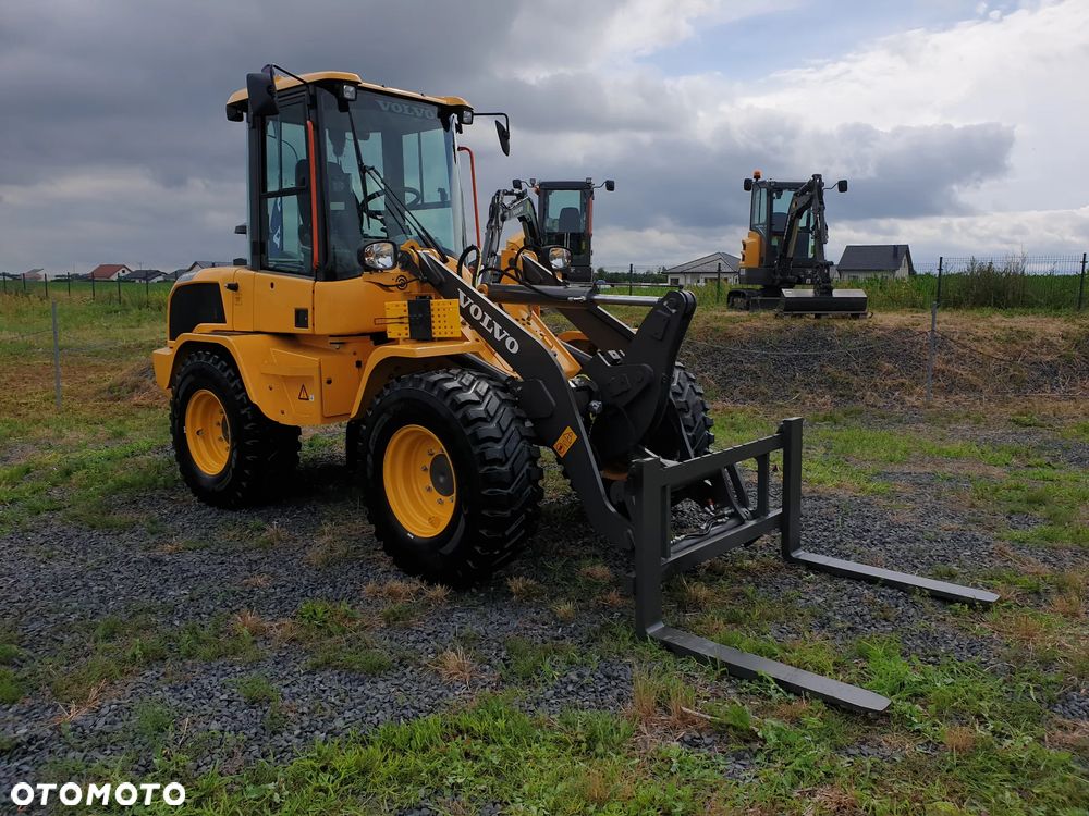 Volvo L30H L30 L35H ŁADOWARKA KOŁOWA KOMPAKTOWA SZYBKOZŁĄCZE HYDRAULICZNE - 5