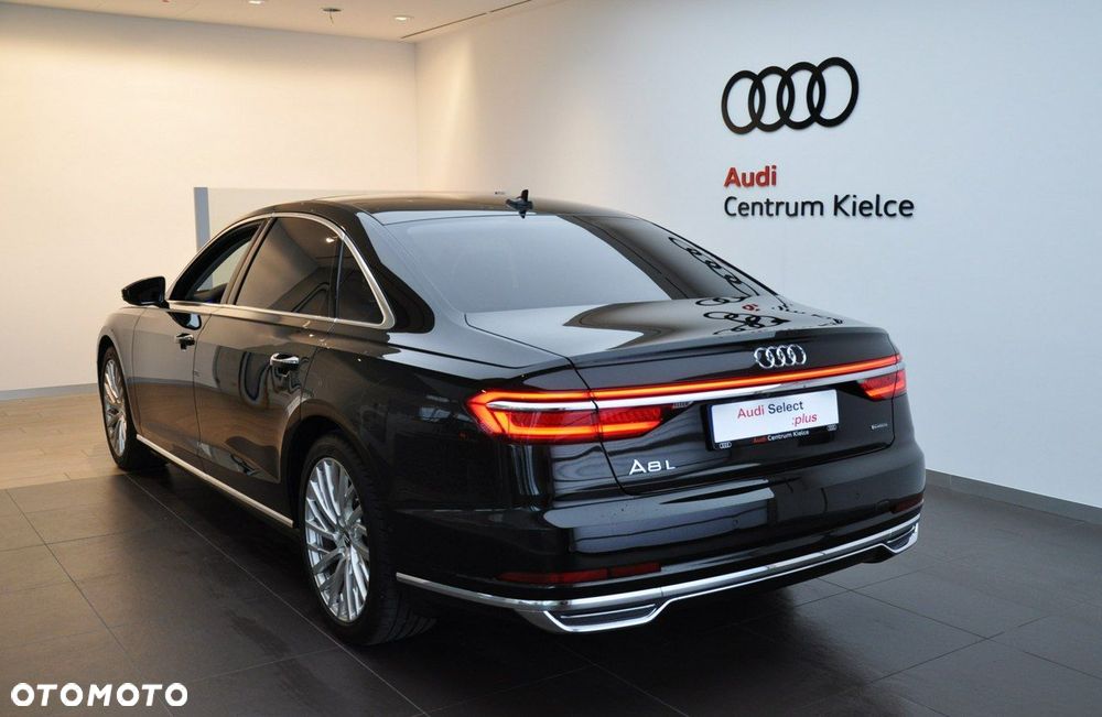 Audi A8 - 2