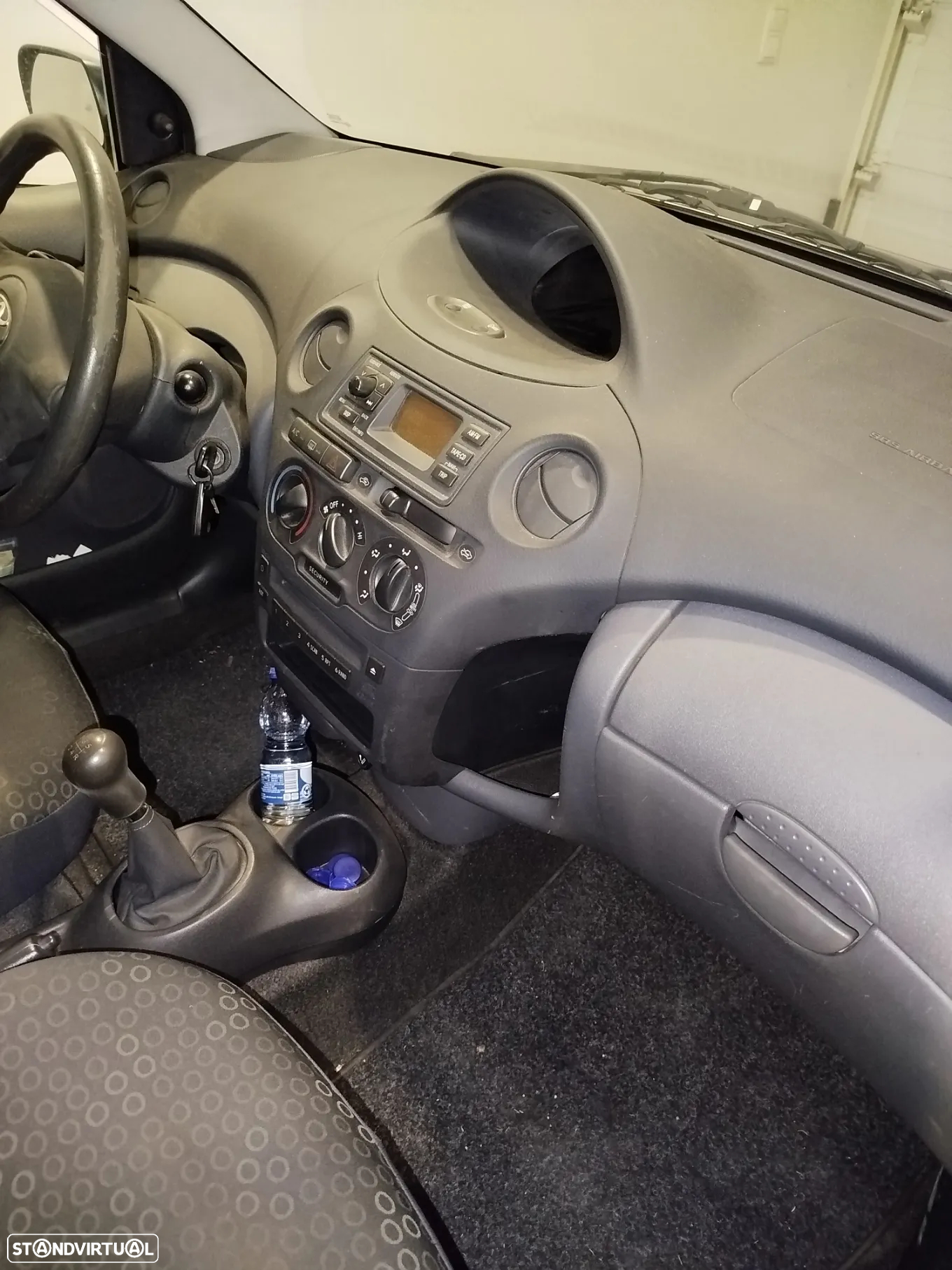 Toyota Yaris 1.0 Terra AC - 5