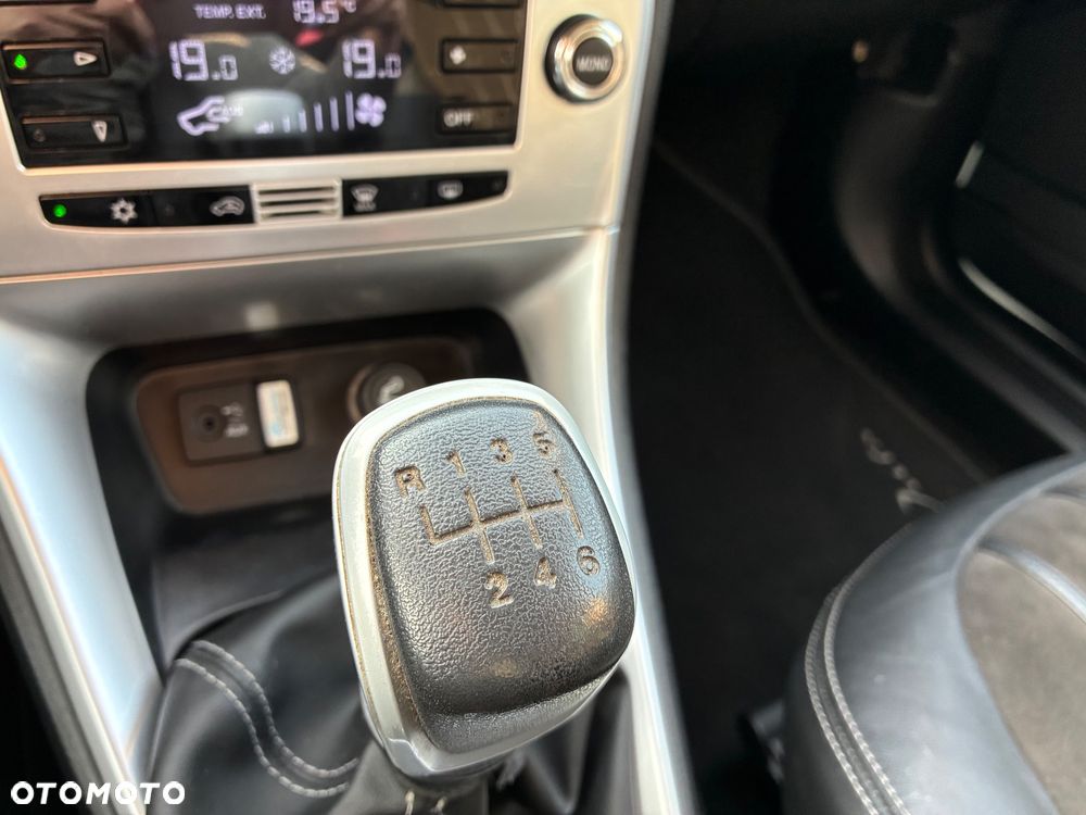 Lancia Delta 1.4 MultiAir 16v Gold - 21