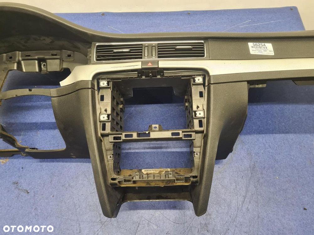 SKODA SUPERB II DESKA ROZDZIELCZA - 4