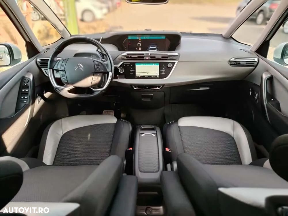 Citroën C4 Grand Space Tourer 1.5 BlueHDi S&S EAT8 Shine - 11