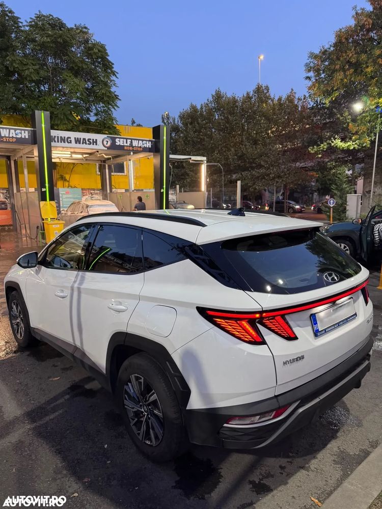 Hyundai Tucson - 4