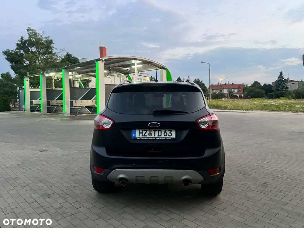 Ford Kuga 2.0 TDCi 2x4 Titanium - 23