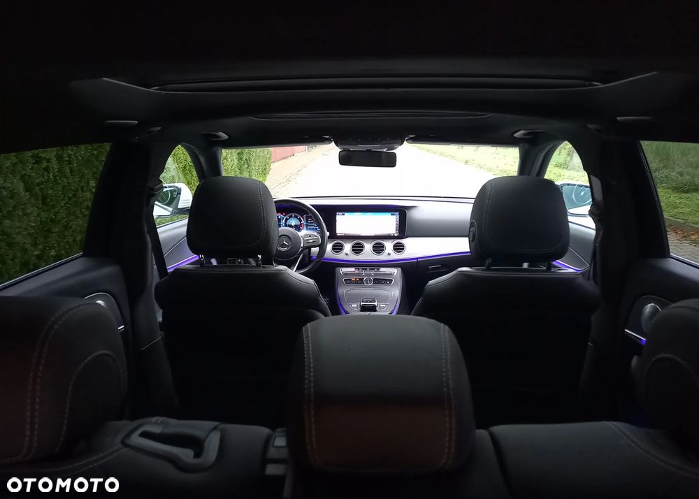 Mercedes-Benz Klasa E 300 d 9G-TRONIC AMG Line - 20