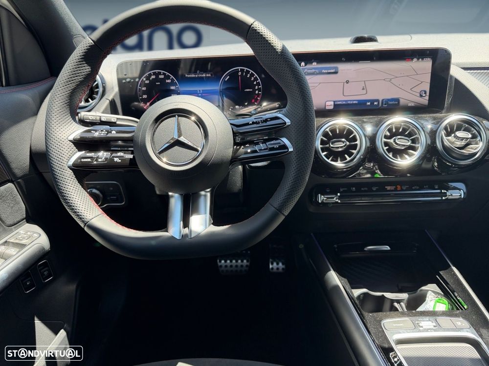 Mercedes-Benz GLA 250 e AMG Line - 14