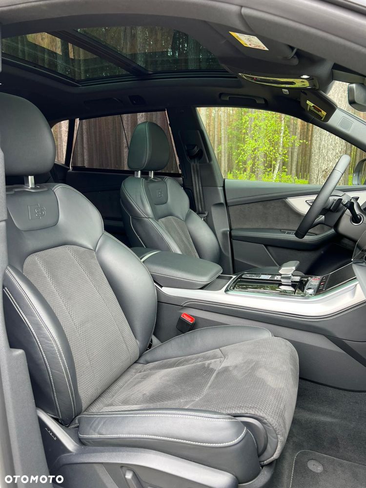 Audi SQ8 - 18