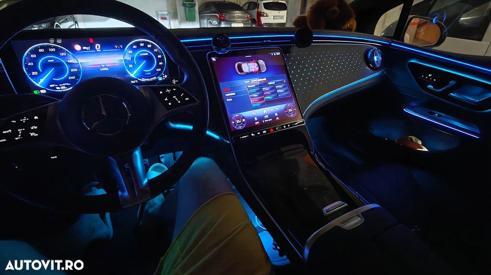 MERCEDES-BENZ EQE 2024 — imagine 13