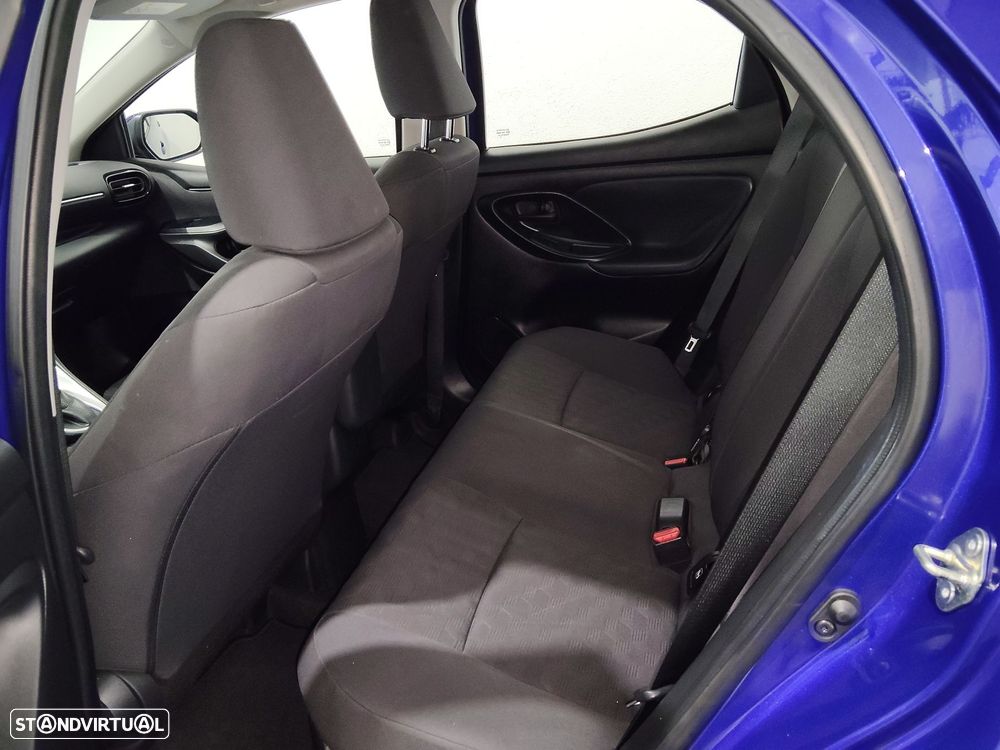 Toyota Yaris 1.5 HDF Comfort Plus - 12