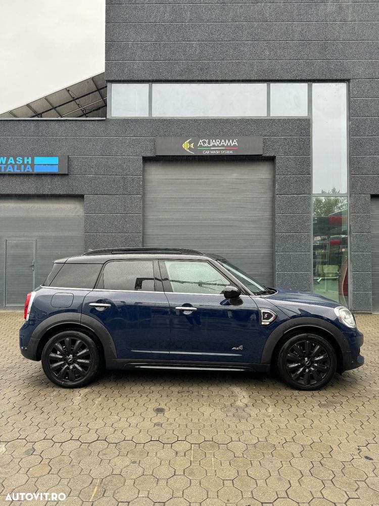 Mini Countryman Cooper SD ALL4 AT - 13