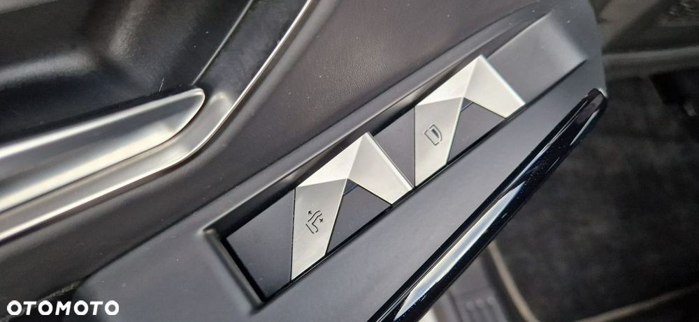 DS Automobiles DS 7 Crossback - 34