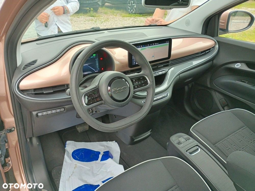Fiat 500e - 19