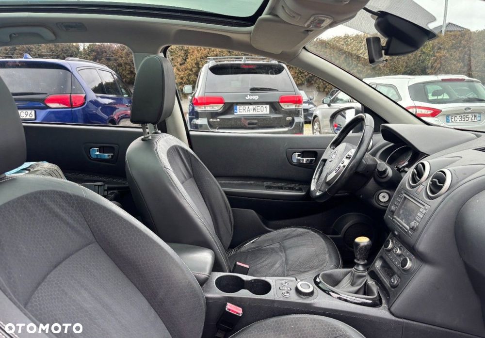 Nissan Qashqai+2 - 10