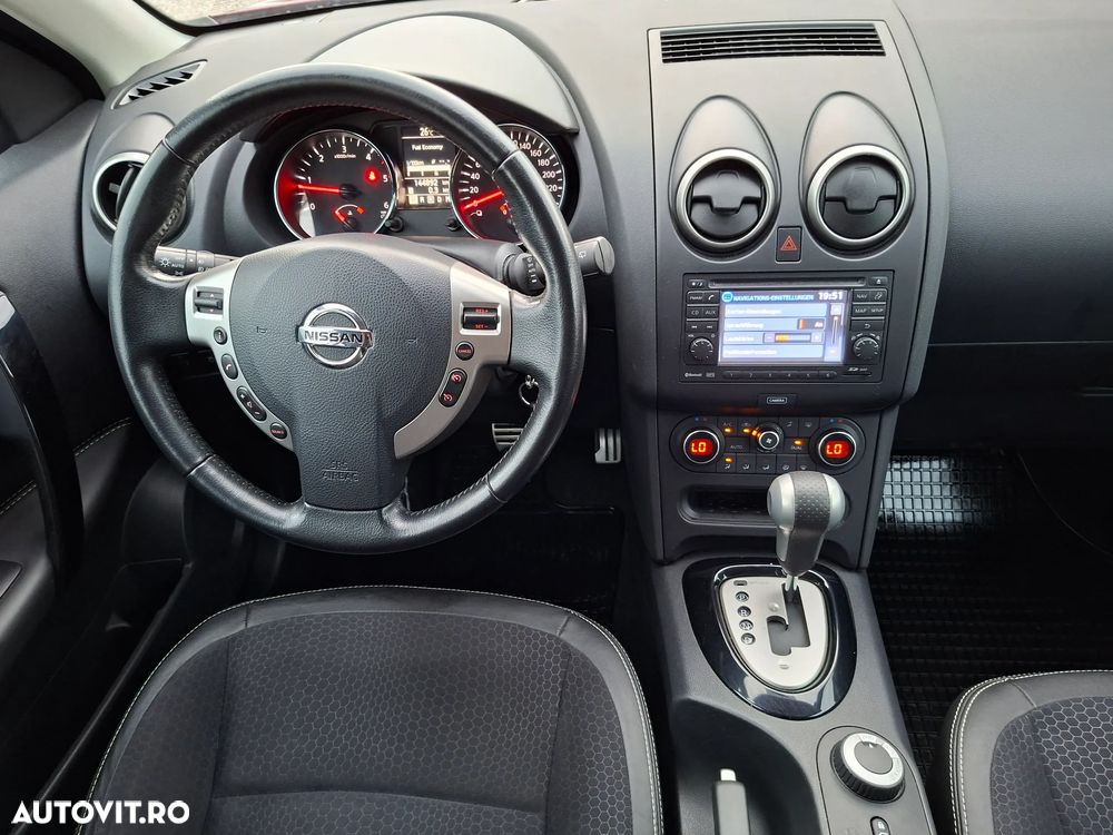 Nissan Qashqai - 10