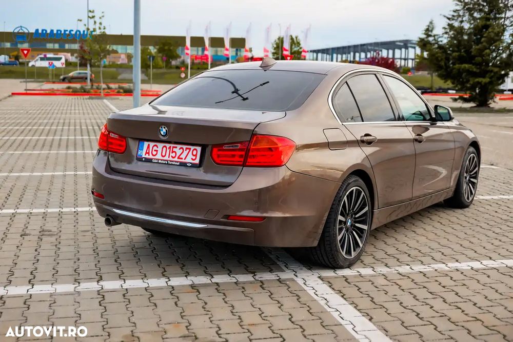 BMW Seria 3 320d Aut. Luxury Line - 5