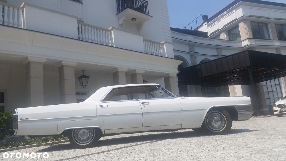 Cadillac Deville - 1