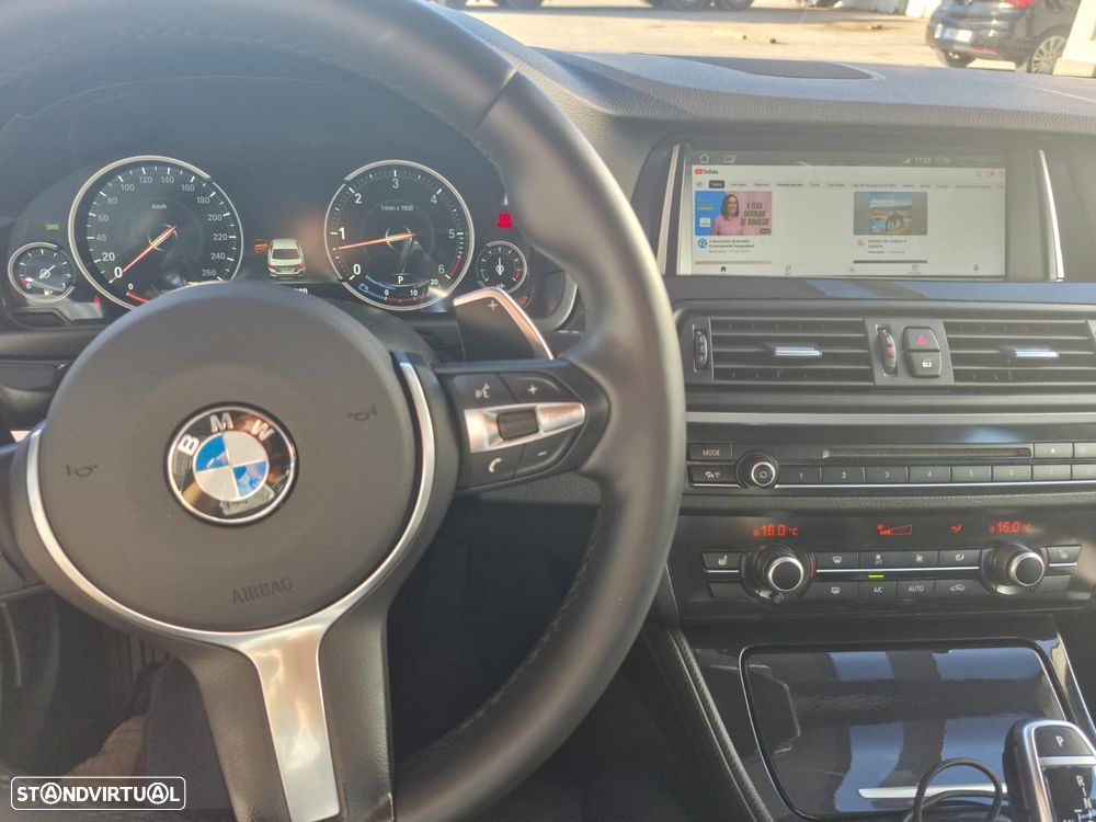 BMW 530 d Pack M Auto - 19