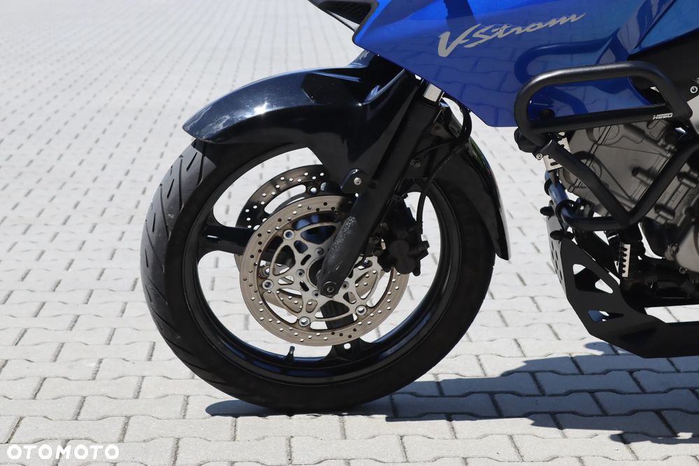 Suzuki V-STROM - 19