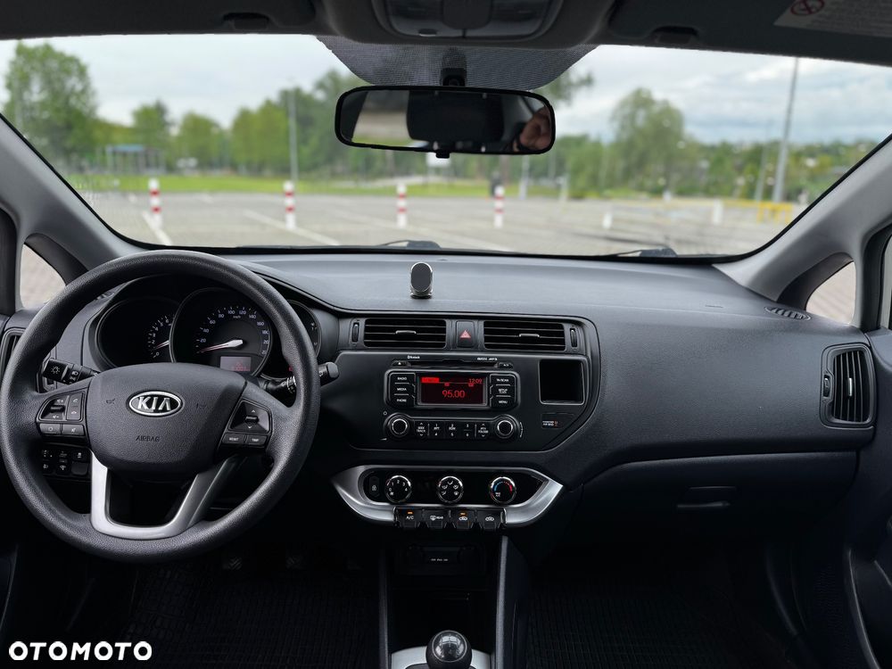Kia Rio 1.2 Edition 7 - 18