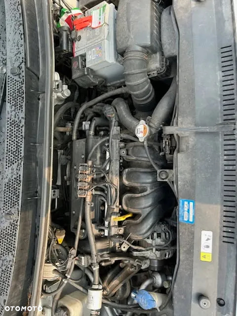 Hyundai ix20 1.4 Premium - 11