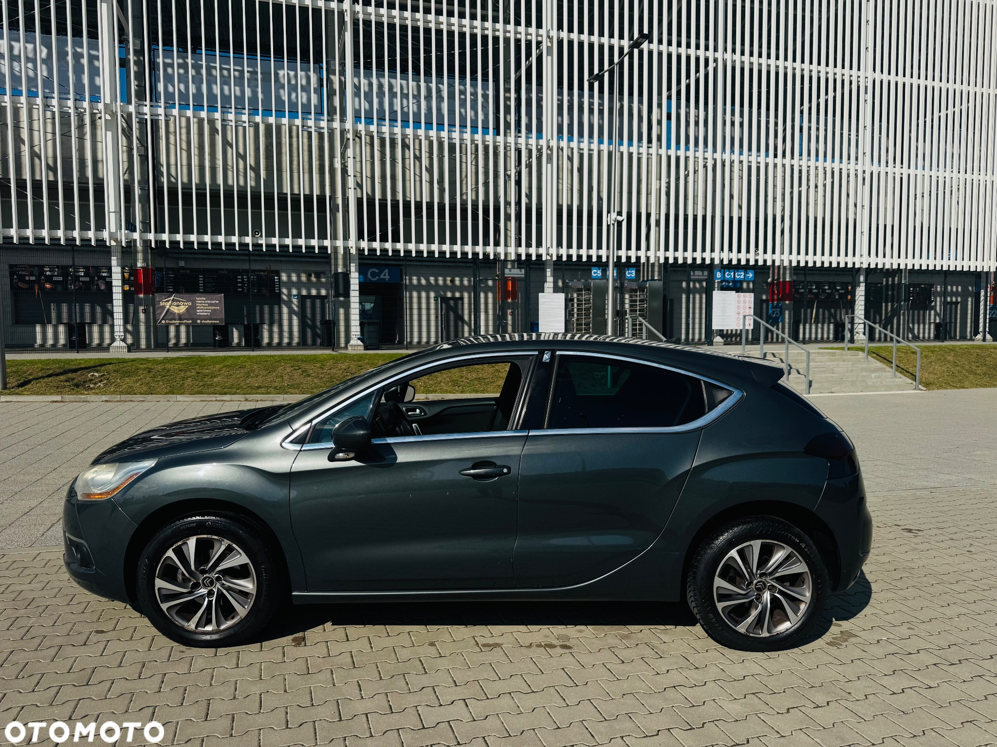 Citroën DS4 1.6 HDi Chic - 17
