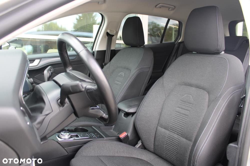 Ford Focus - 10