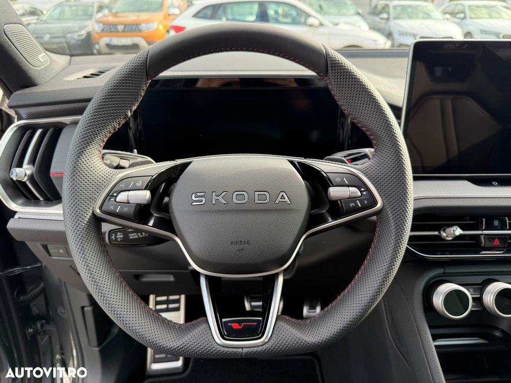 Skoda Kodiaq 2.0 TSI 4X4 DSG RS - 11