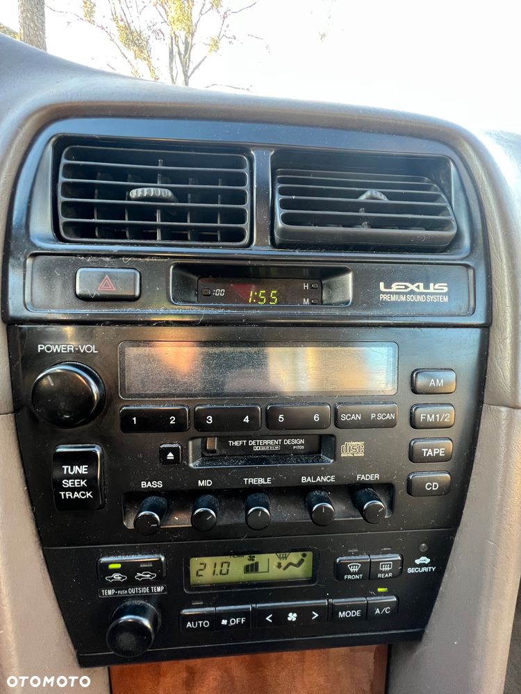 Lexus ES - 14