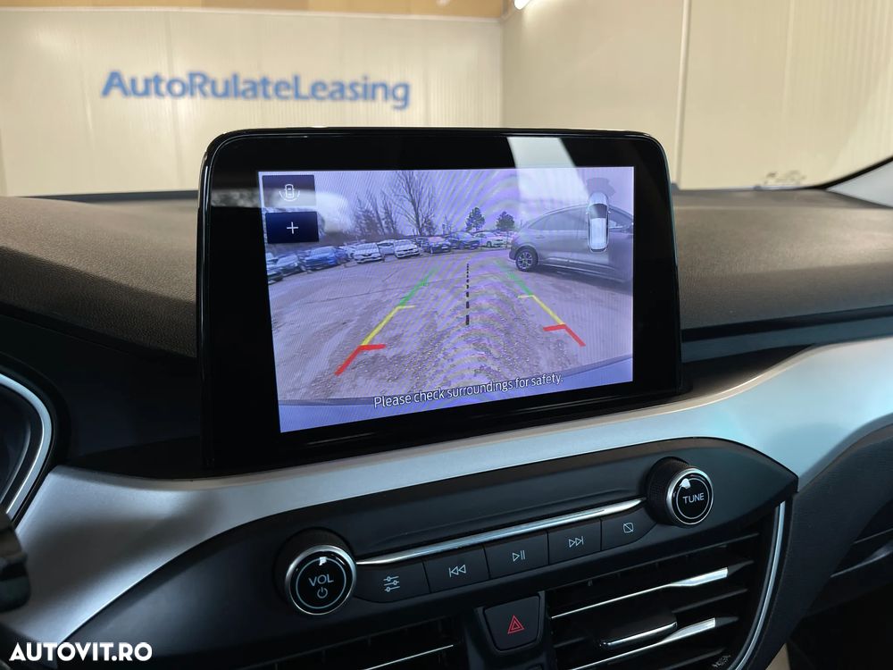 Ford Focus 1.5 EcoBlue Connected - 13