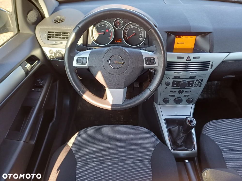 Opel Astra 1.6 Edition 111 Jahre - 5