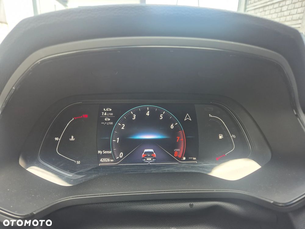 Renault Captur 1.3 TCe mHEV Techno EDC - 13