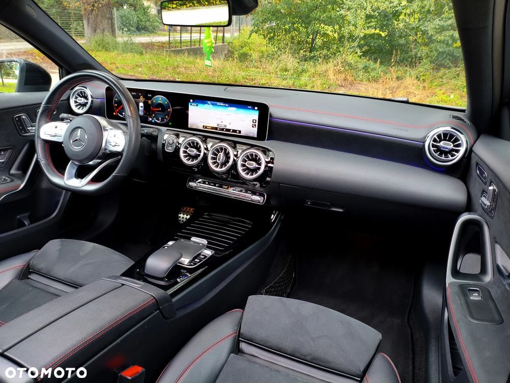 Mercedes-Benz Klasa A 180 d 7G-DCT AMG Line - 5