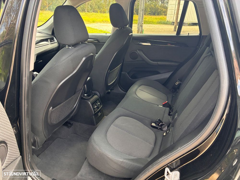 BMW X1 16 d sDrive Advantage - 20