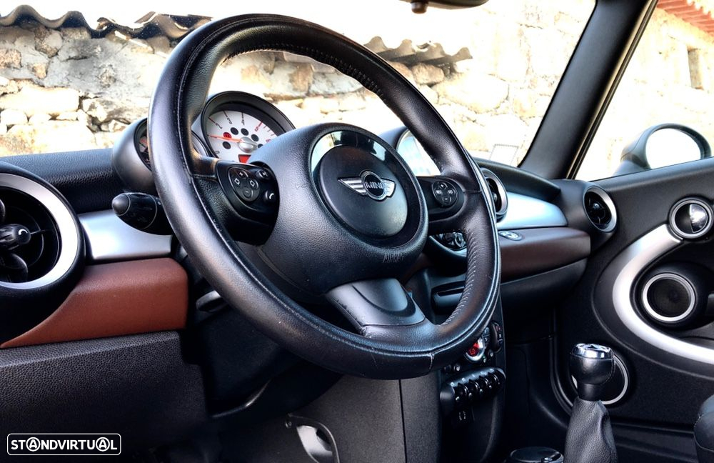 MINI Cabrio Cooper D - 6