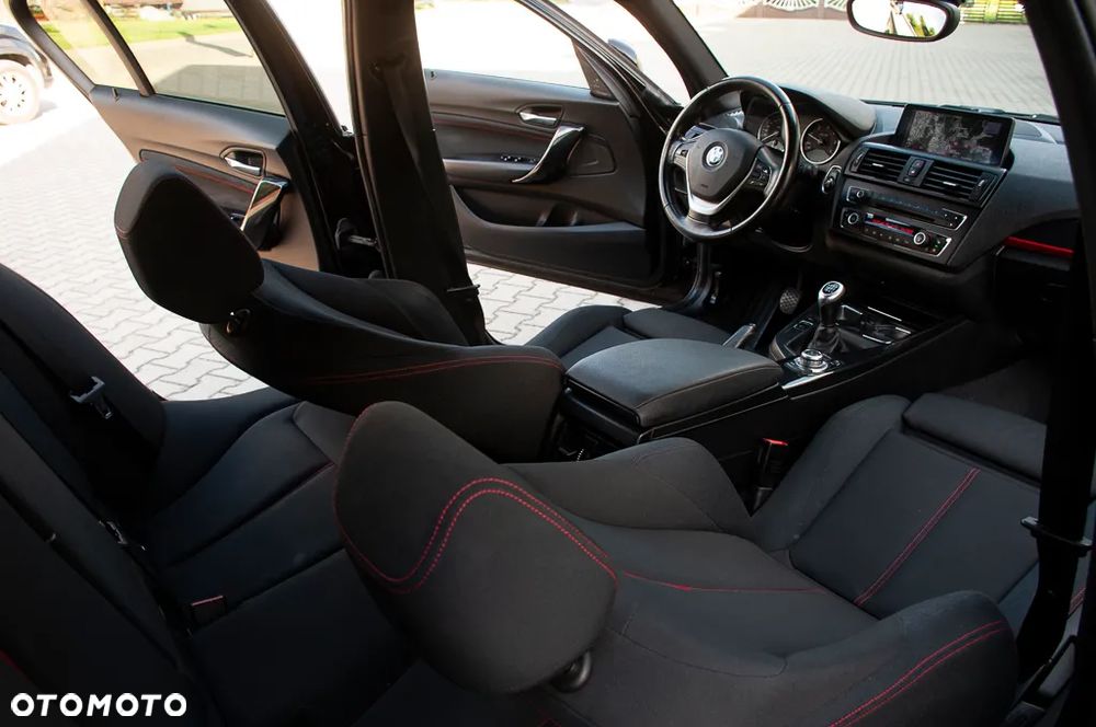 BMW Seria 1 120d Sport Line - 5