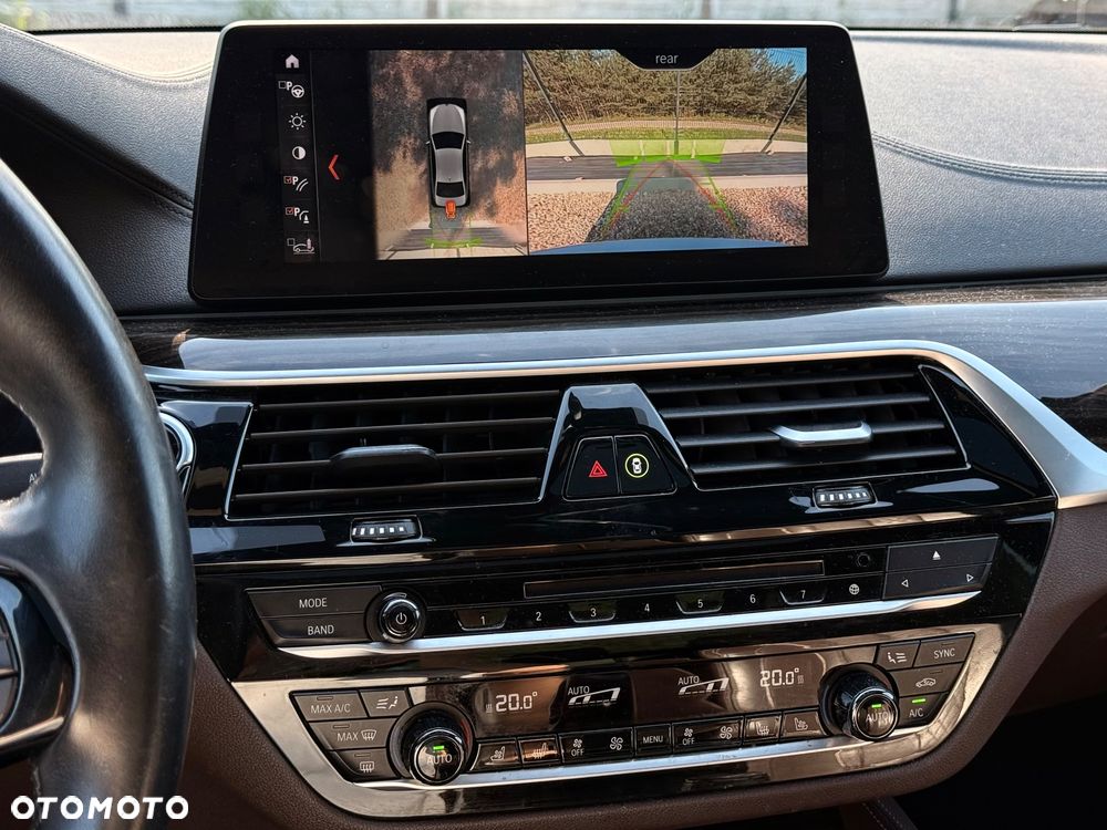 BMW Seria 5 530i Luxury Line - 17