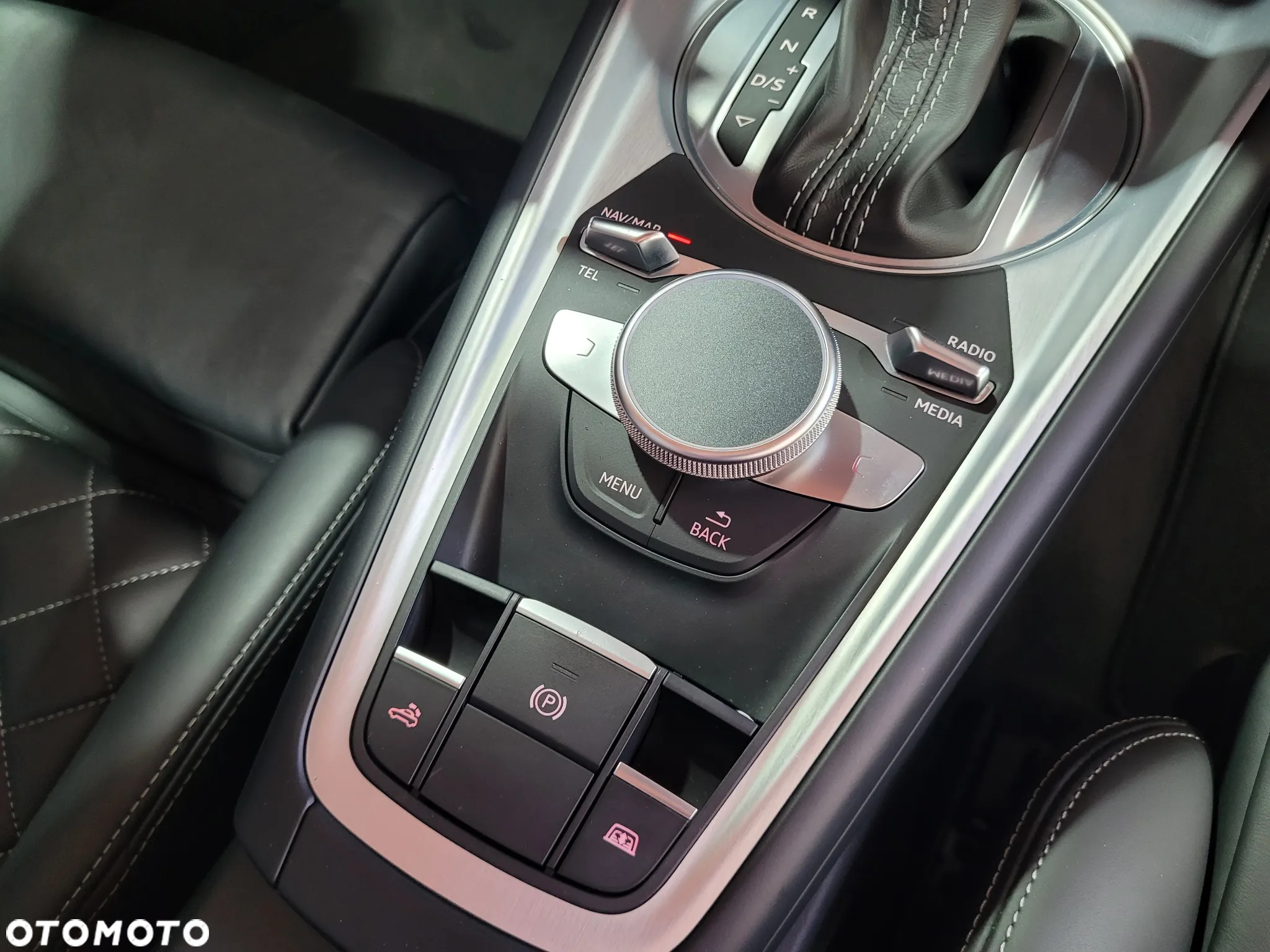 Audi TT Coupé Roadster 40 TFSI S tronic - 23