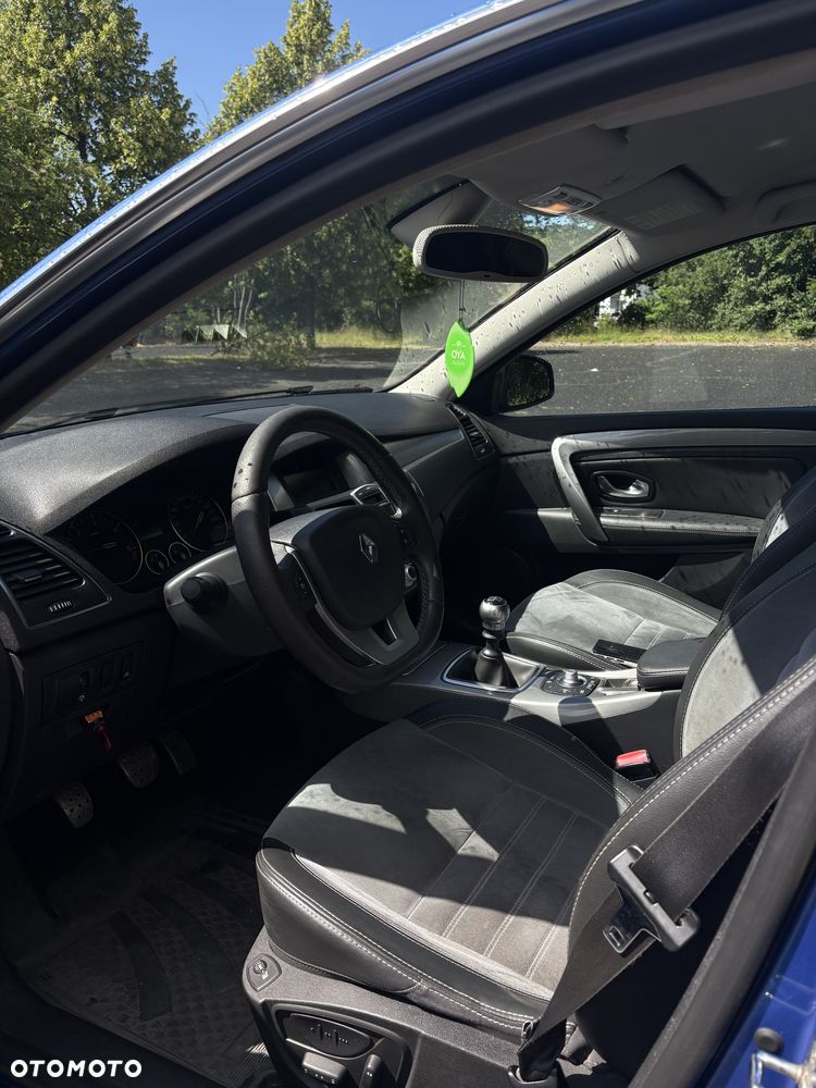 Renault Laguna dCi 150 FAP Start-Stop GT - 8