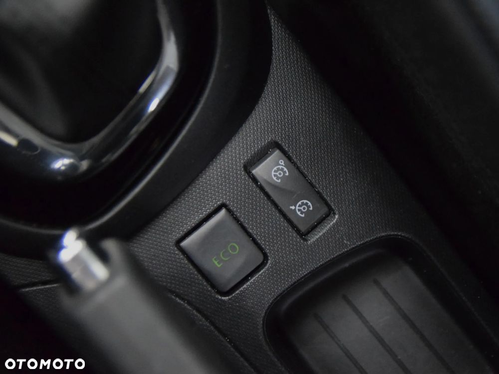 Renault Captur 1.2 TCe Intens EDC - 24