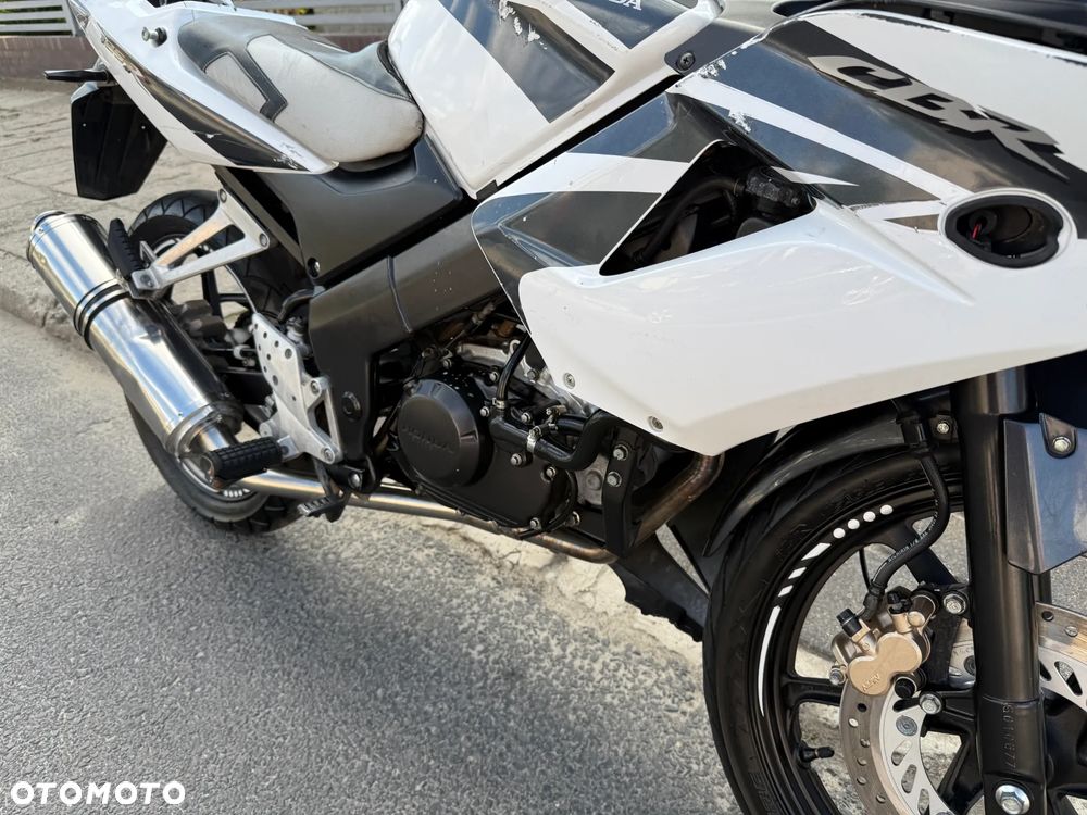 Honda CBR - 21