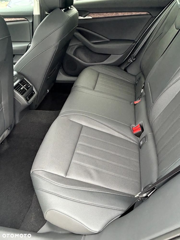 Skoda Superb 2.0 TSI L&K DSG - 14