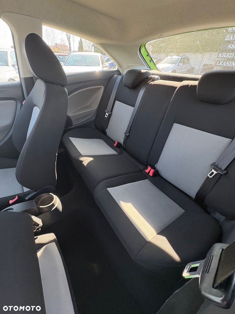 Seat Ibiza SC 1.4 16V Style - 19